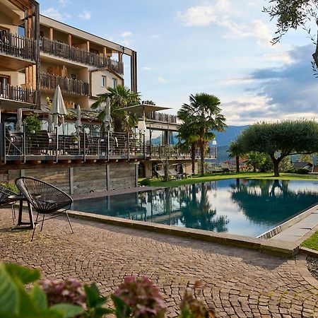Das Panorama Designhotel Caldaro Exterior foto